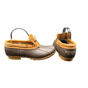 Vintage L.L. Bean Bean Boots Duck Shoes Women’s 9 | Made in Maine Rubber Moc